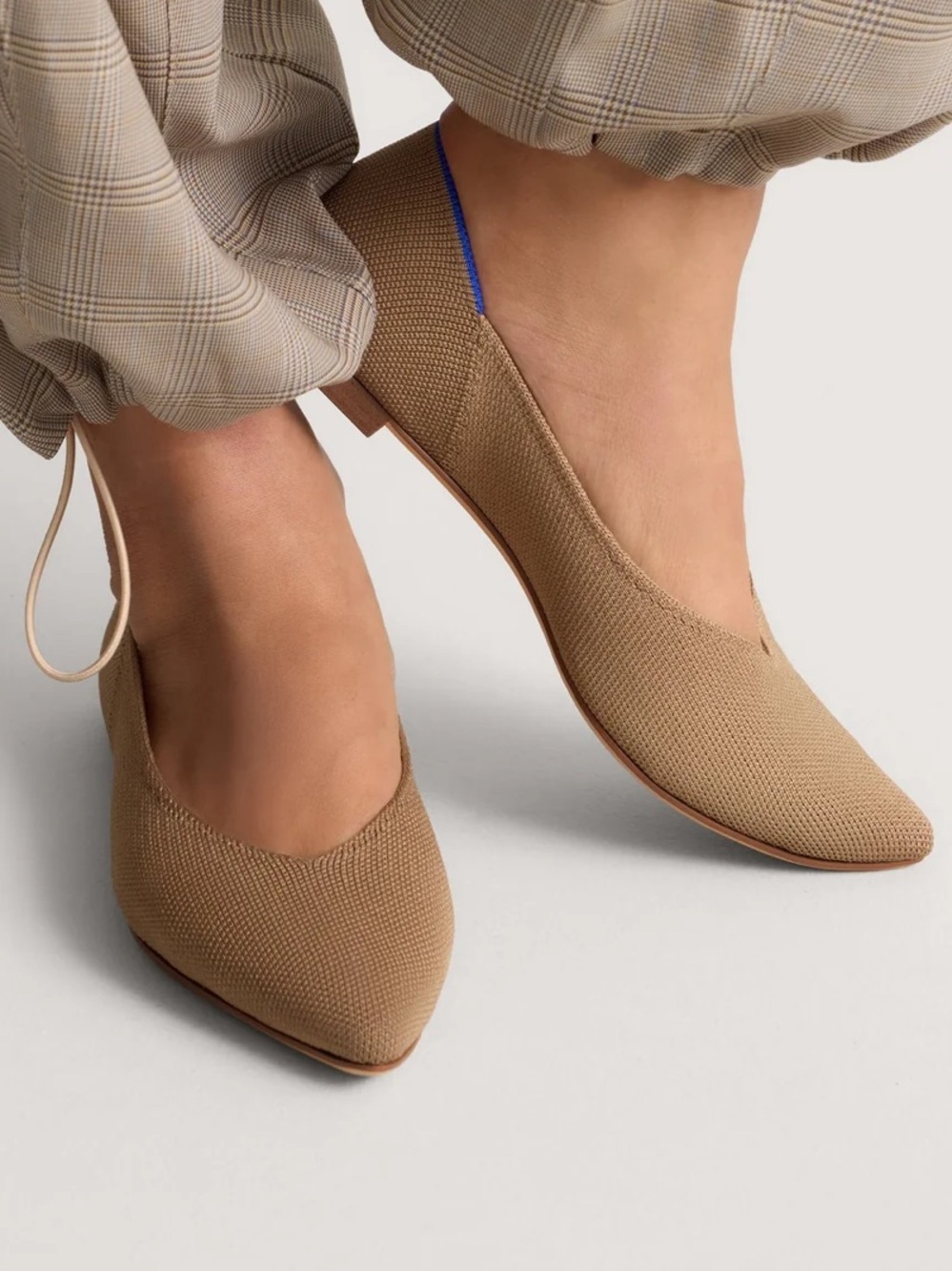 Rothy’s The Point Flat in Sandstone Knit Colorway Size 6